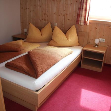 Haus Lutea Apartman Gaschurn Kültér fotó